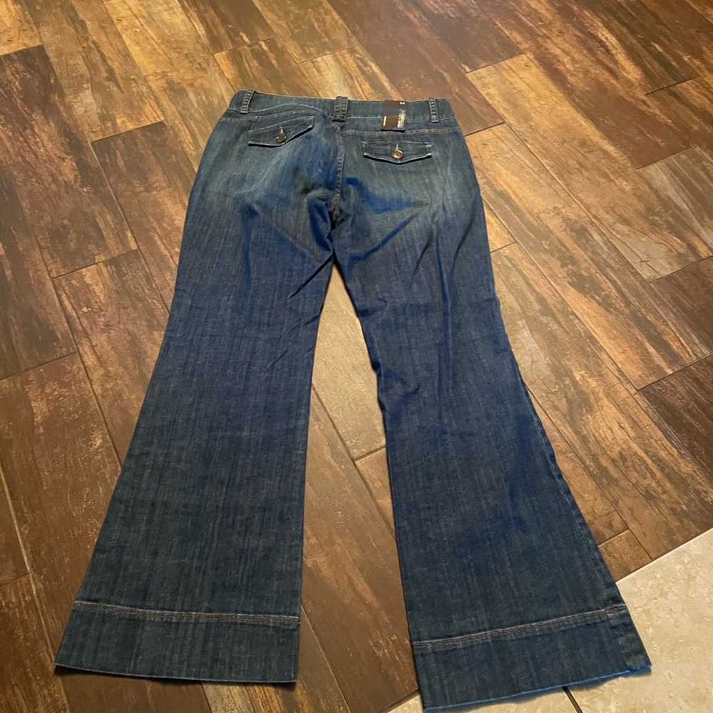 Banana Republic-Evan Flared Jeans - Picture 4 of 7